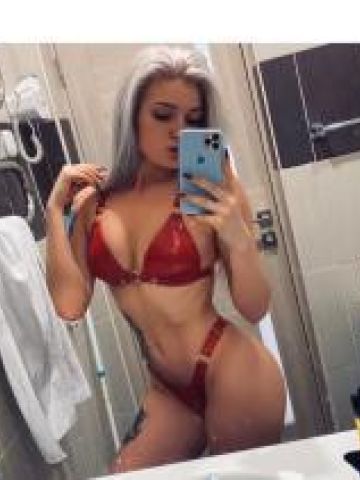 Юна